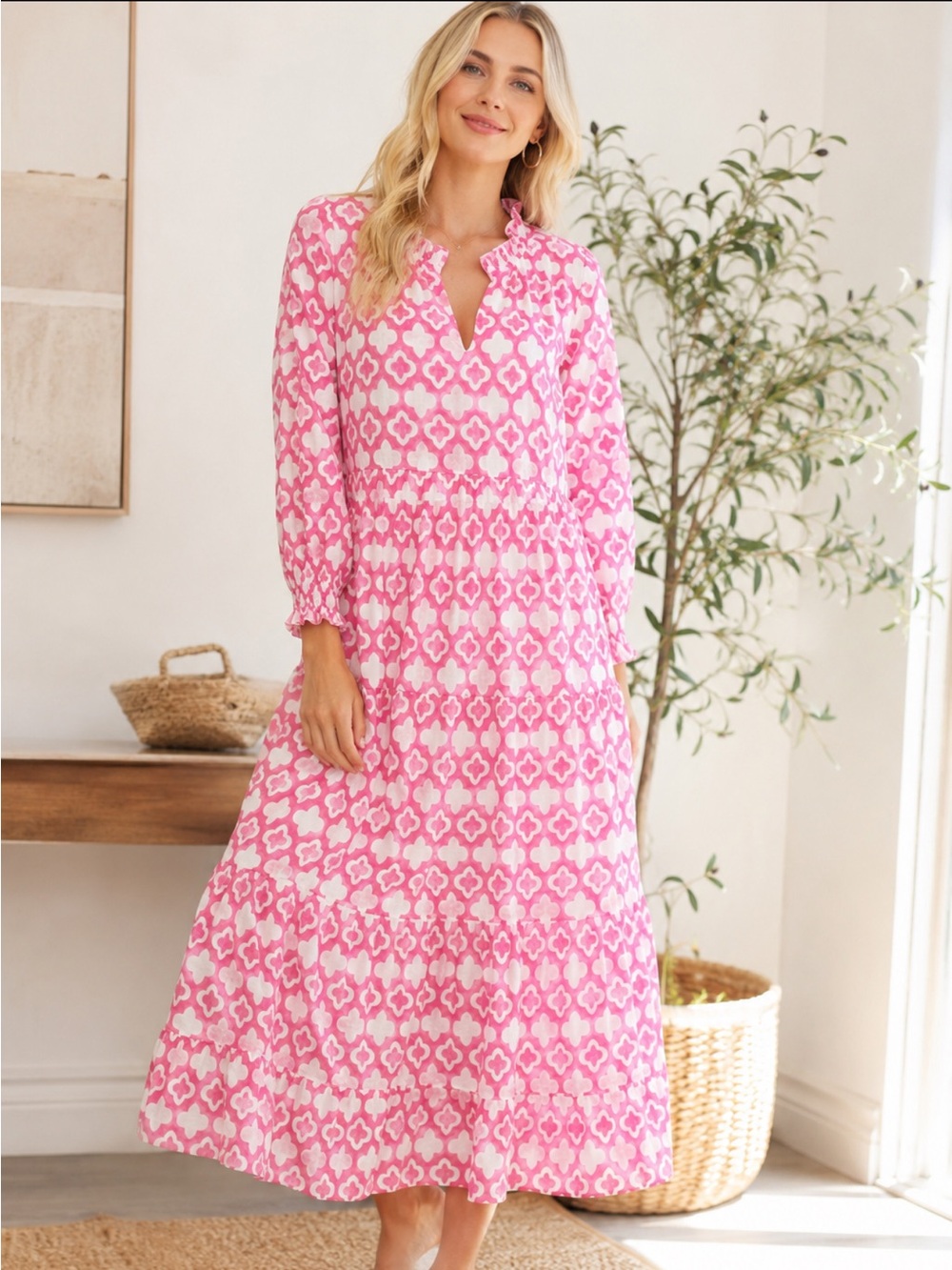 Madison Mathews Pink and White Patterned Maxi Dress Long Sleeve Large